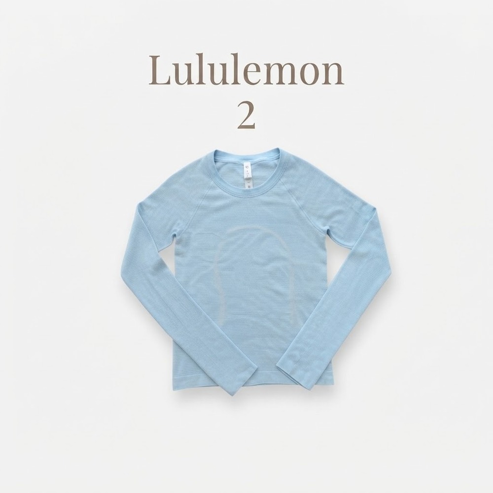 Lululemon Long Sleeve Athletic Thumbhole Pullover Light Blue Size 2